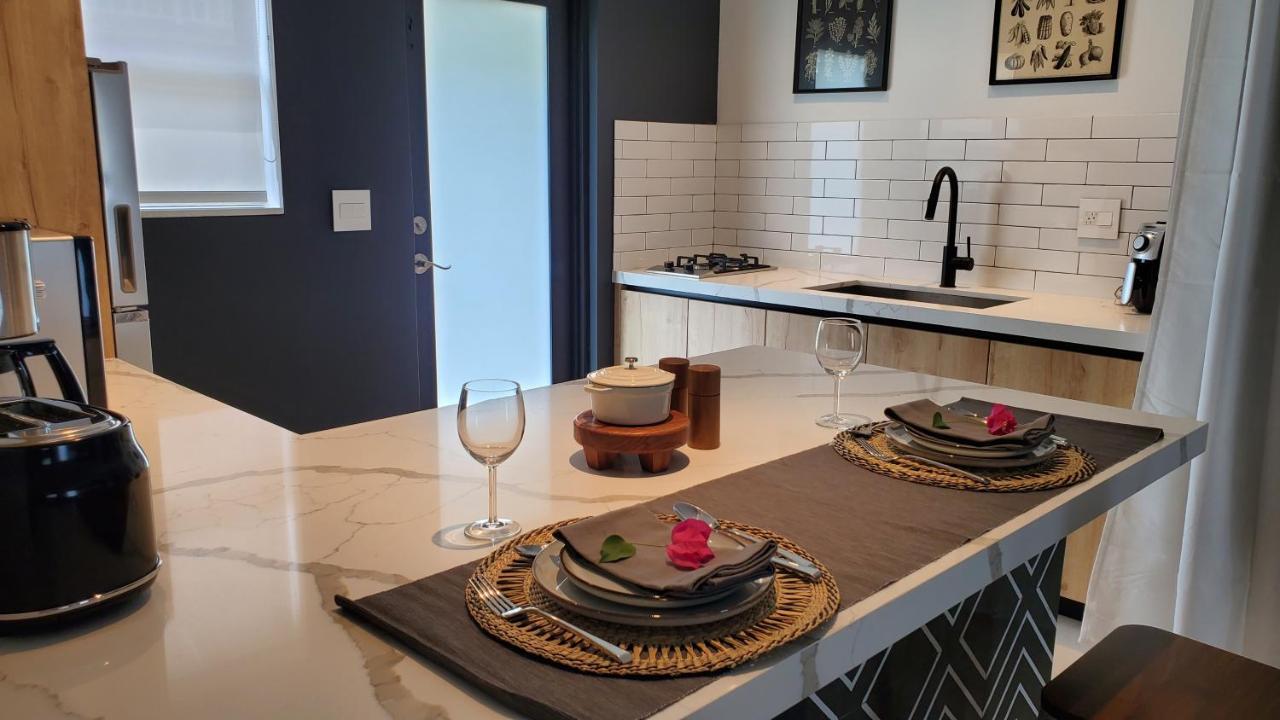 Casa Cuba In Little Havana, Brickell, Calle 8 And 10 Minutes To The Beach Free Parking Miami Extérieur photo